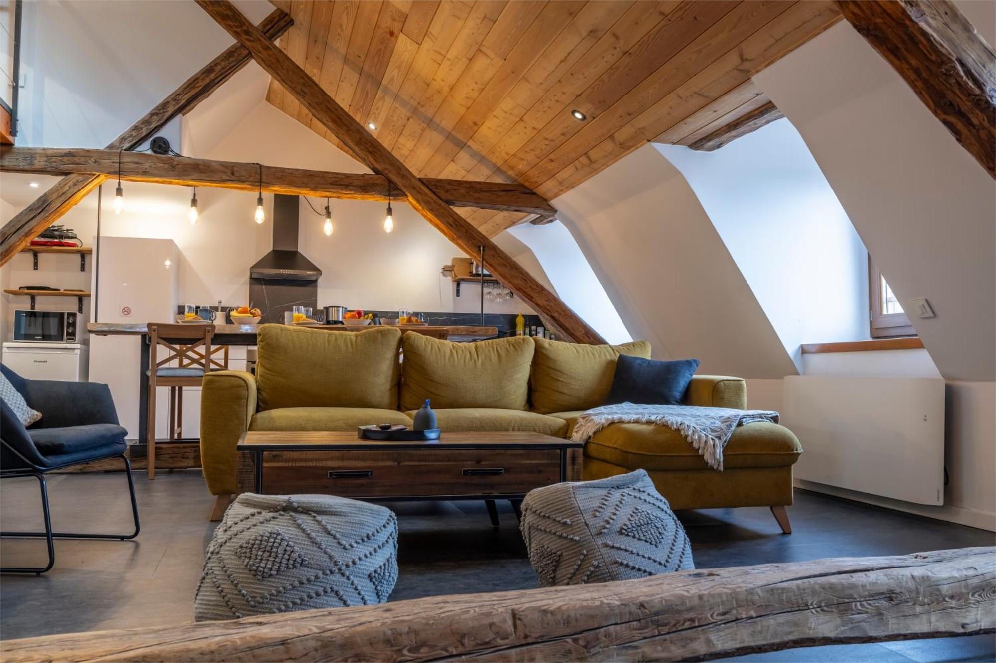 Superbe Loft - Situ Sur La Place Centrale Barcelonnette Extérieur photo