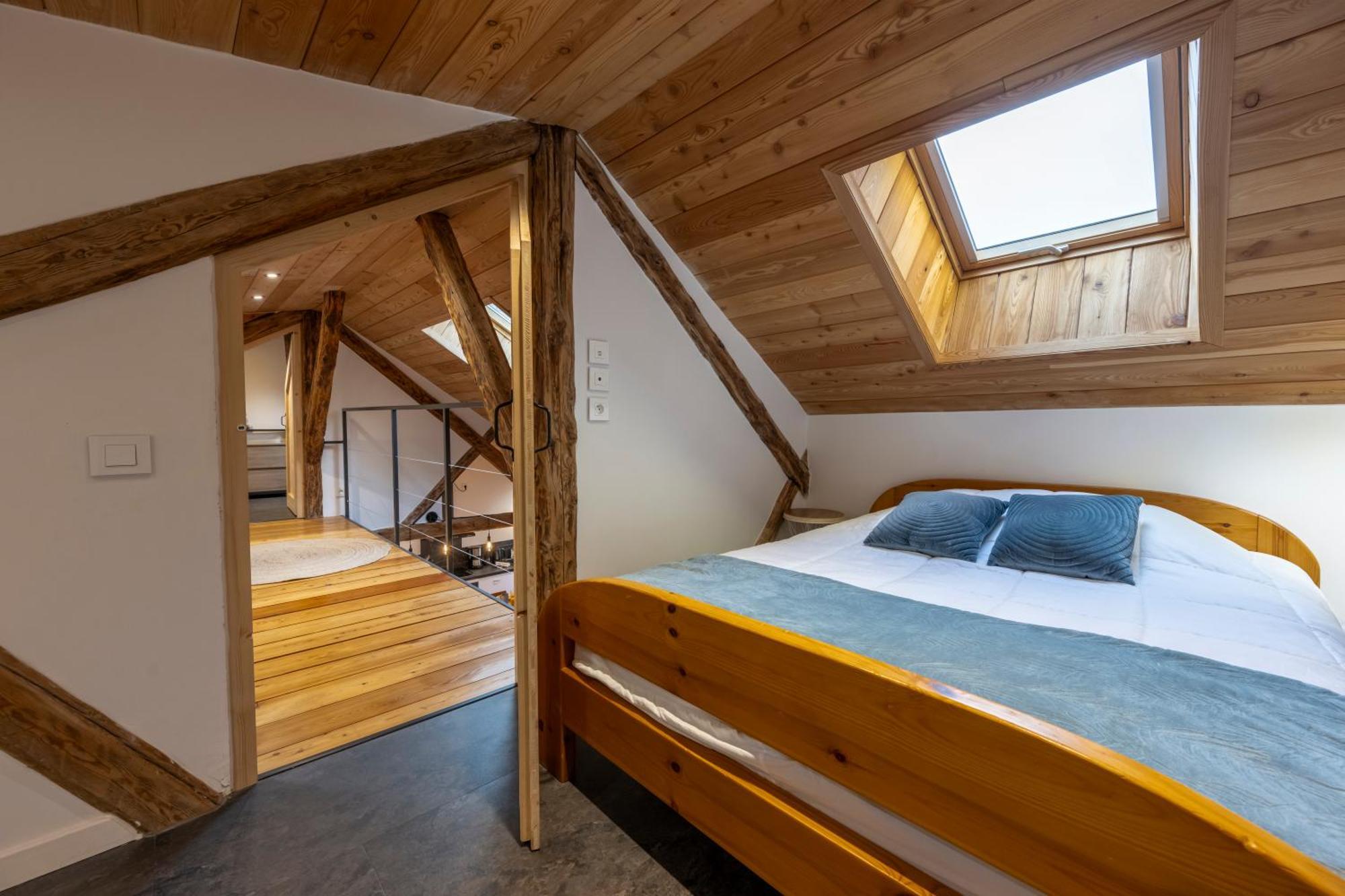 Superbe Loft - Situ Sur La Place Centrale Barcelonnette Extérieur photo